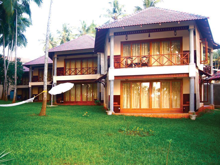 Hotel Ananda Lakshmi Ayurveda Retreat Chowara Esterno foto