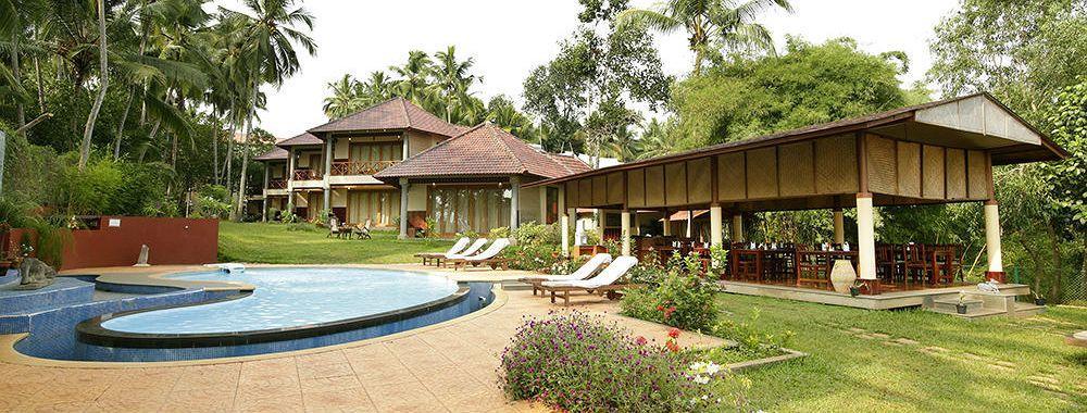 Hotel Ananda Lakshmi Ayurveda Retreat Chowara Esterno foto